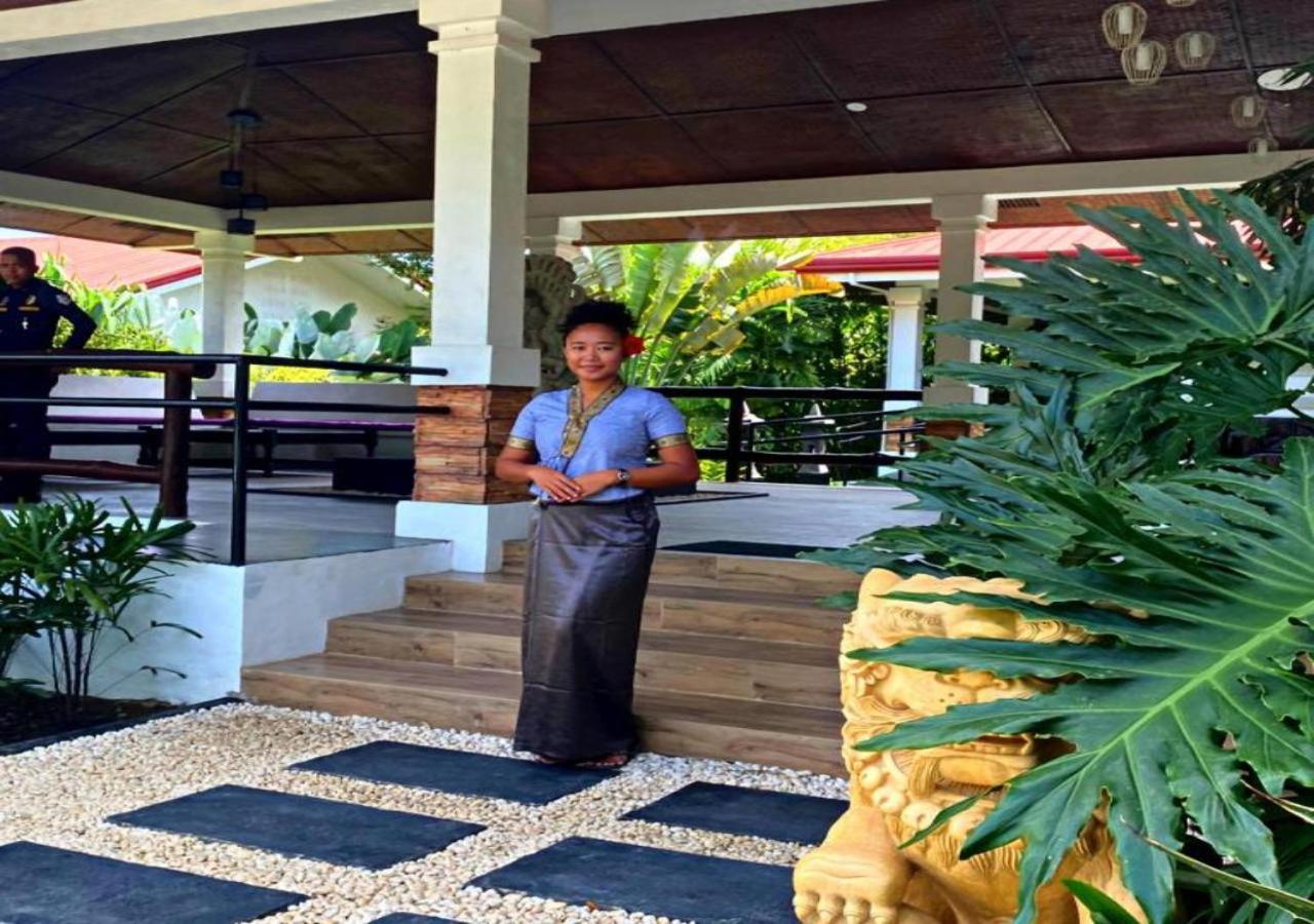 Carpe Diem Villas & Resort Puerto Princesa Exterior foto